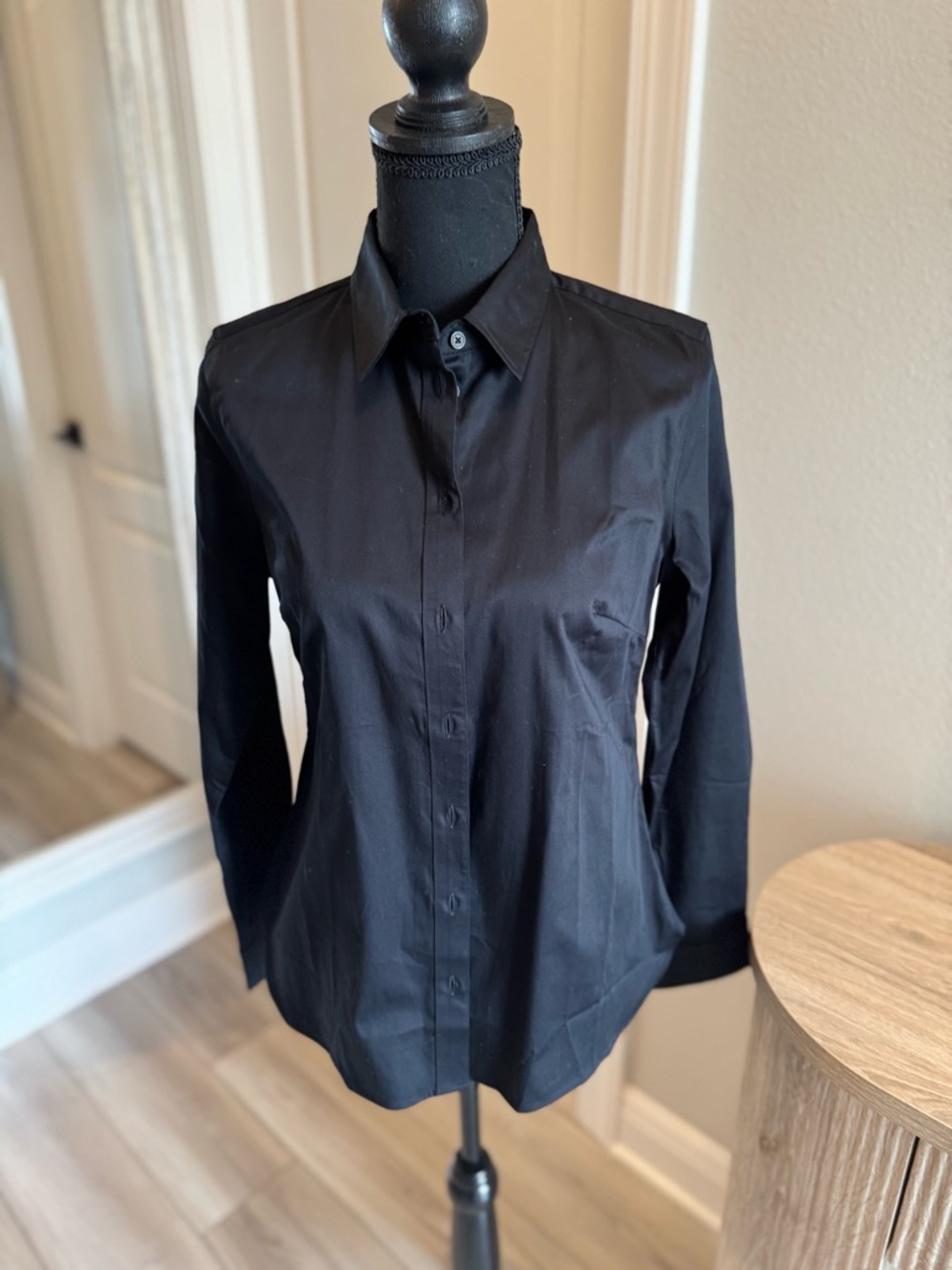 Banana Republic Black Tailored-Fit Shirt with White Retail Tag